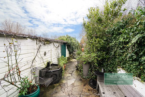 Photo 8- click for photo gallery